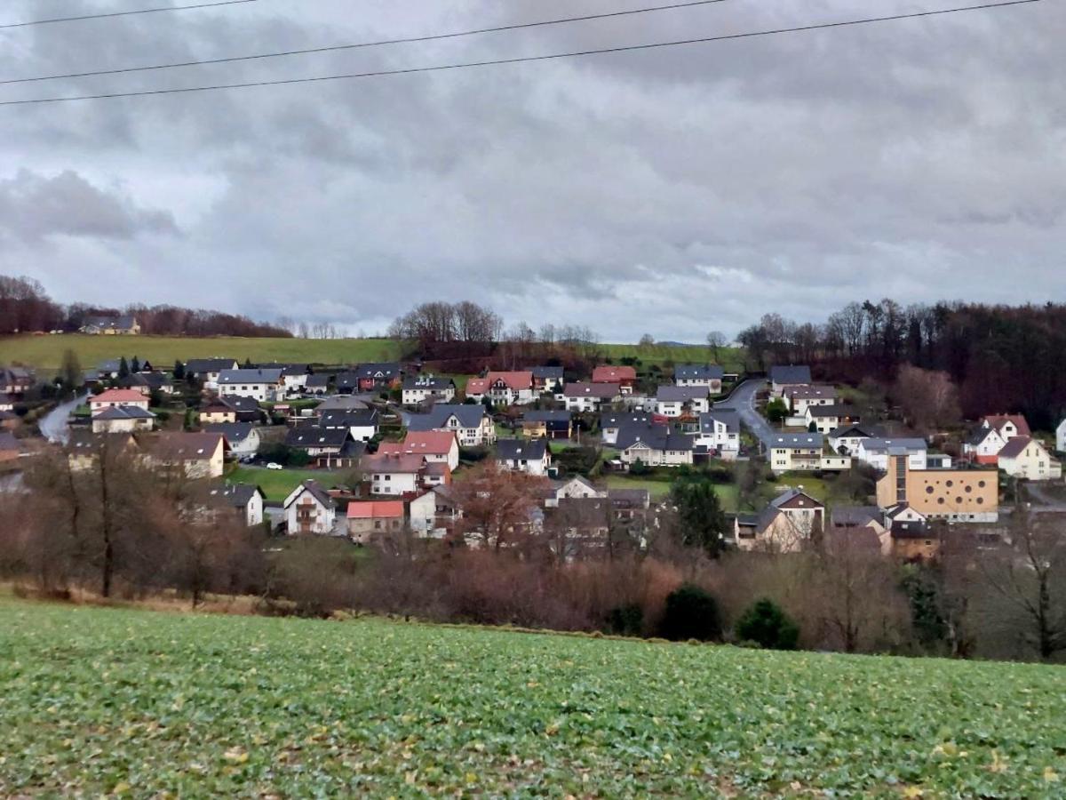 Ferienwohnung Mit Ausblick Mombris المظهر الخارجي الصورة